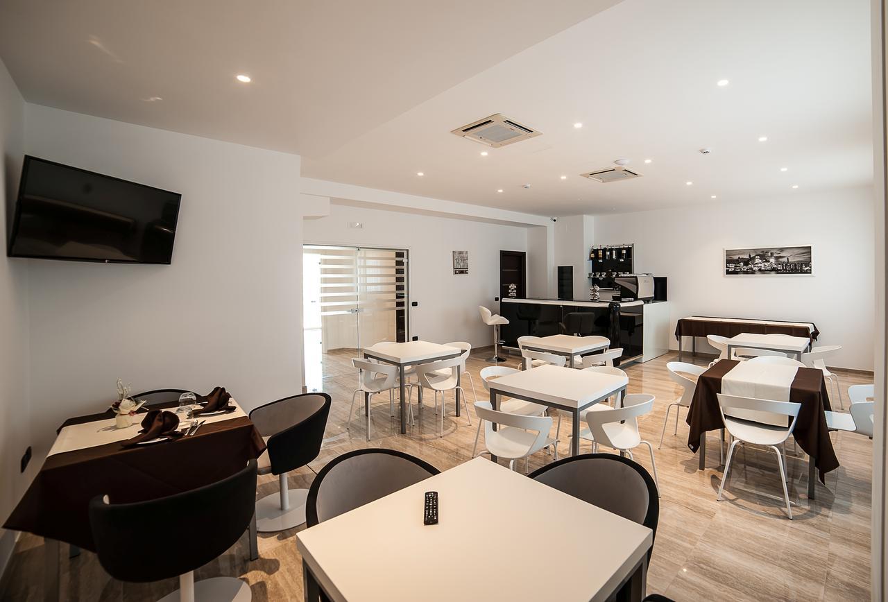Family Center Hotel Atena Lucana Εξωτερικό φωτογραφία