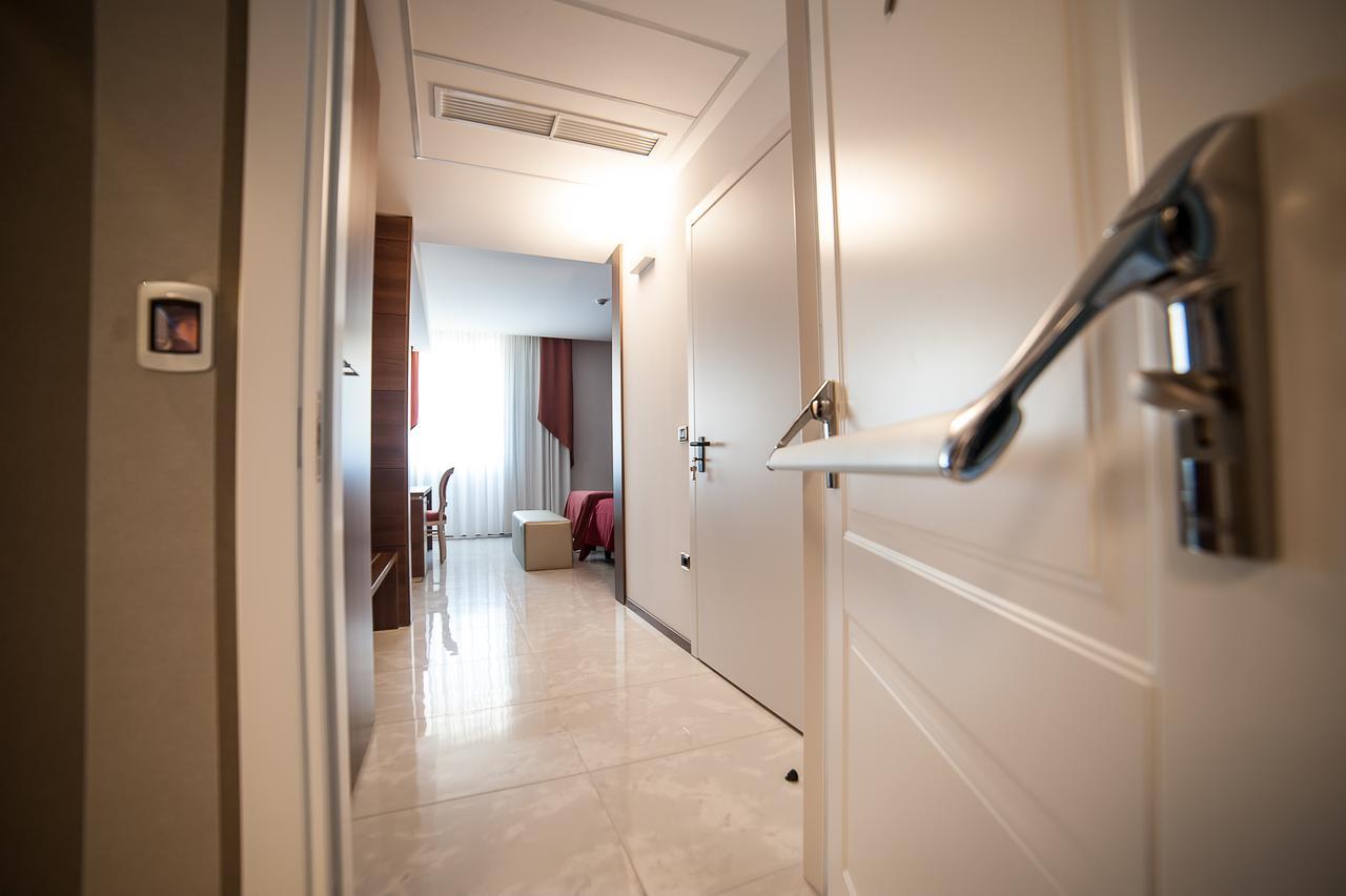 Family Center Hotel Atena Lucana Εξωτερικό φωτογραφία