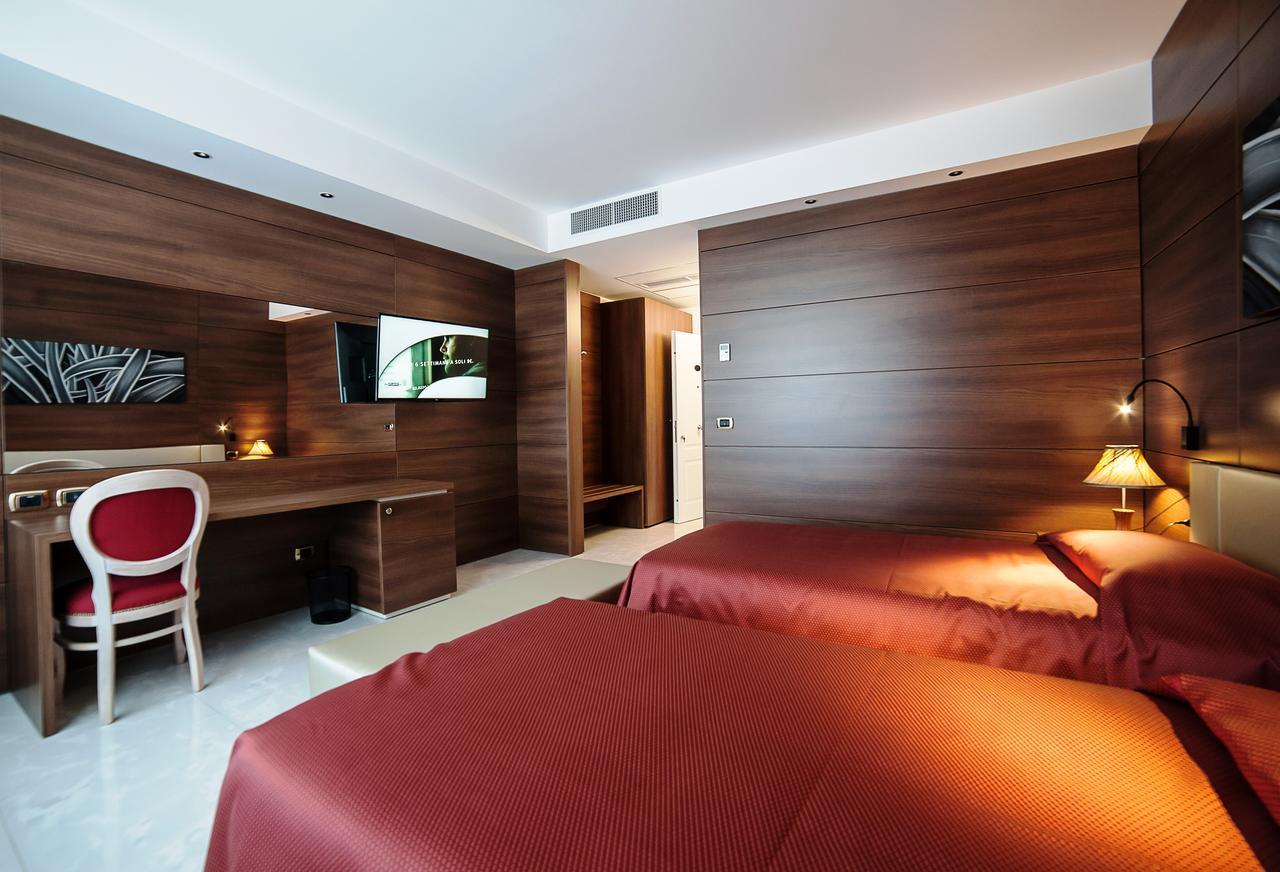 Family Center Hotel Atena Lucana Εξωτερικό φωτογραφία