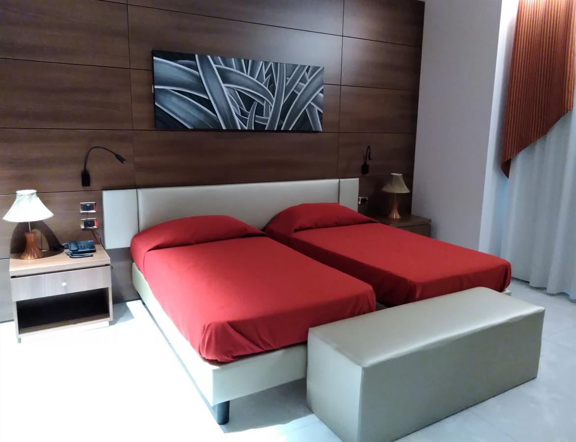 Family Center Hotel Atena Lucana Εξωτερικό φωτογραφία